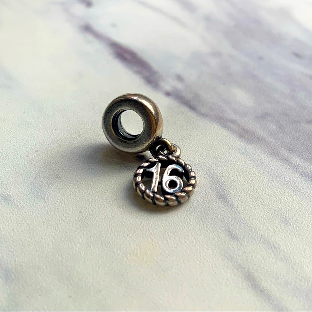 Pandora silver sweet 16 dangle
